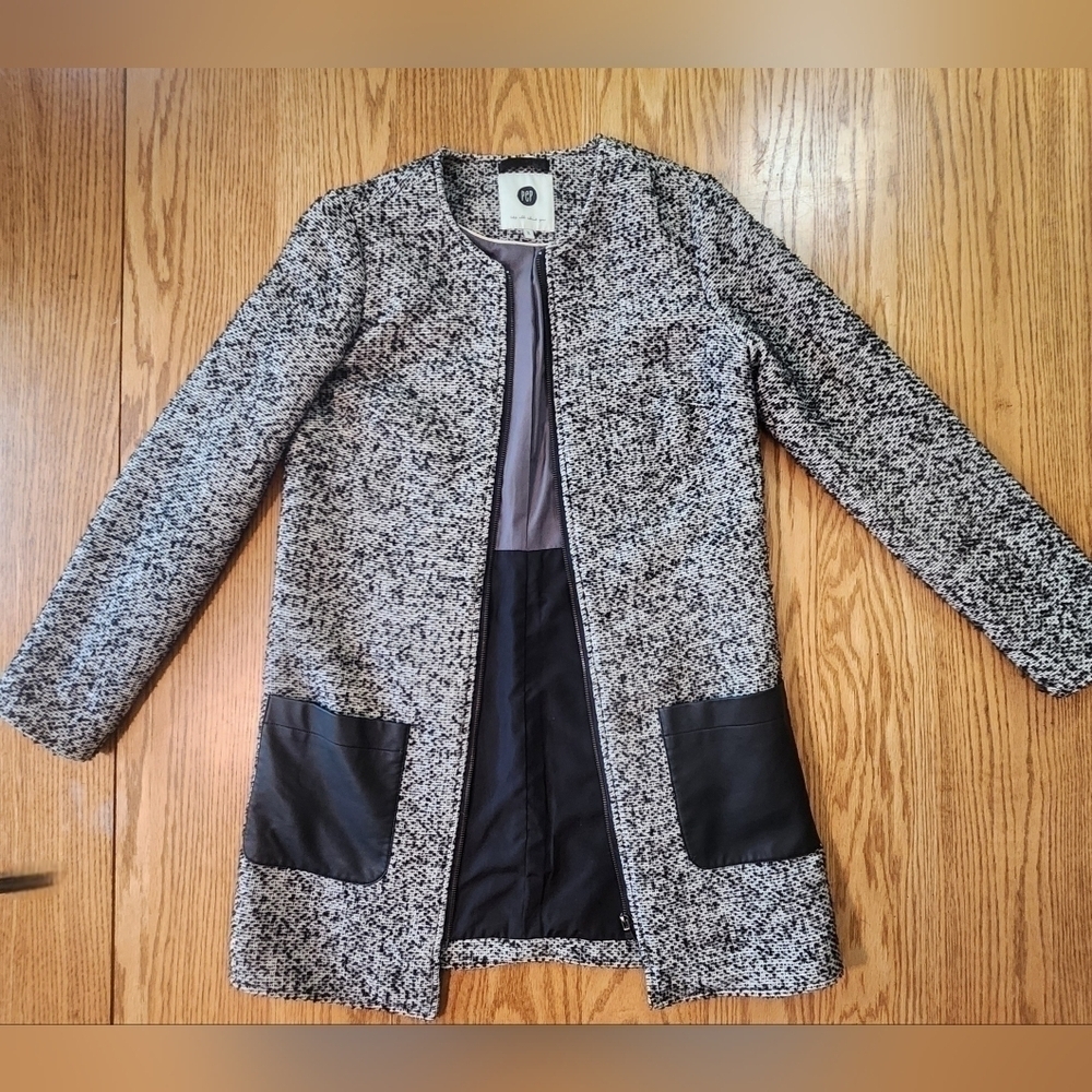 PEP Femme Jacket/Coat Long Length Womens Size Medium Soft Lining French - Picture 6 of 12